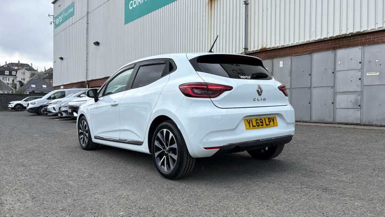 Renault Clio 1.0 TCe 100 Iconic 5dr Petrol Hatchback